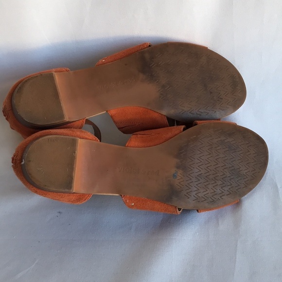 Violet & Red brand Denise orange suede sandals with gold-tone studs, size 7.5M - Picture 6 of 6
